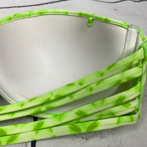 36C VS Green Bikini Top - Picture 6 of 7